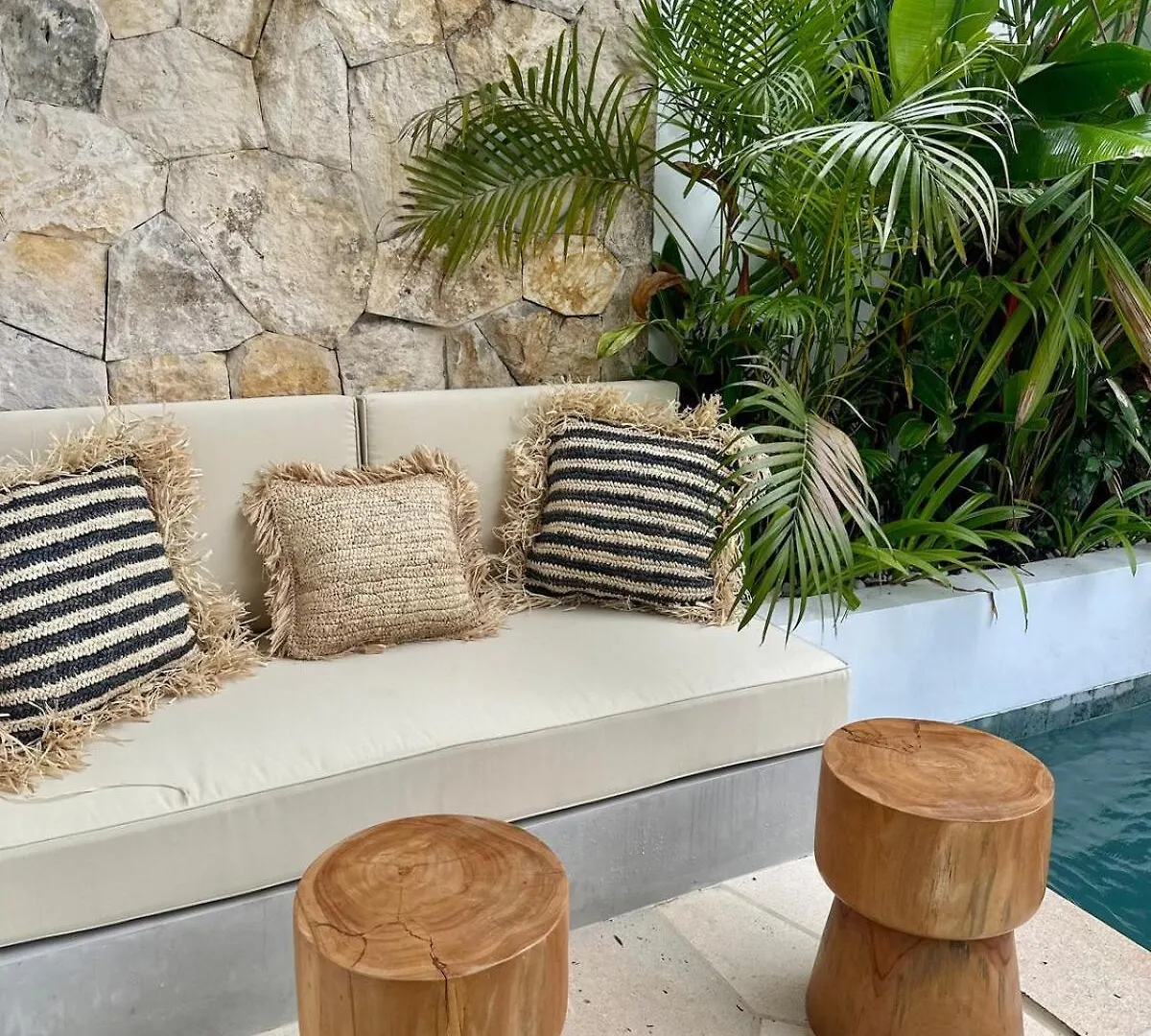 Villa Las Casas 8, 1 Bedr Private Pool Bingin Indonesia